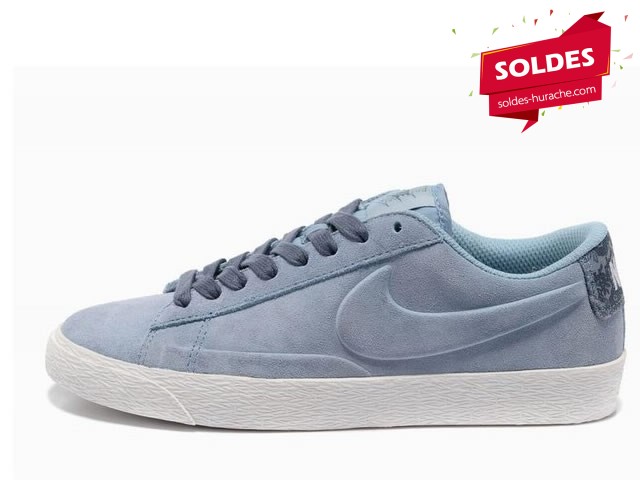 nike blazer low sd w