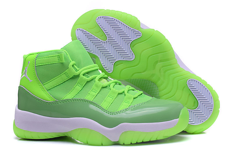 womens nike neon green shoes