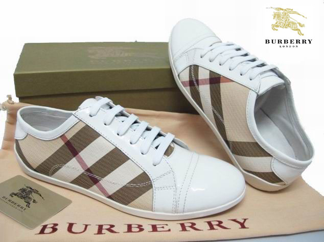 chaussure burberry enfant
