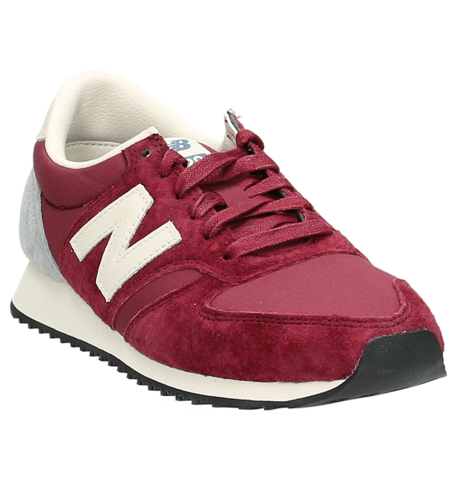 chaussure asics pas cher