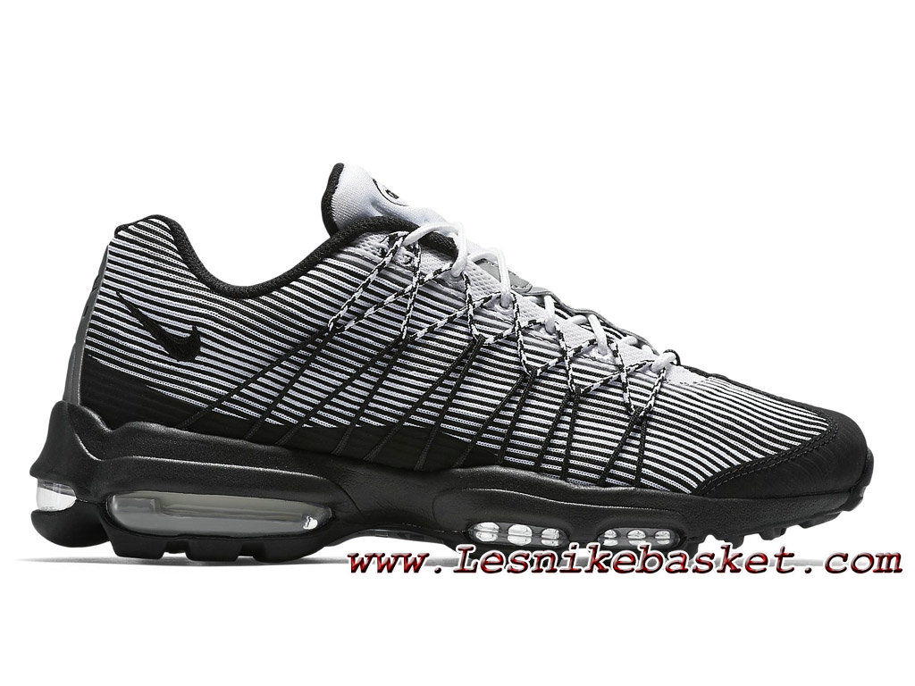 chaussure de foot montante