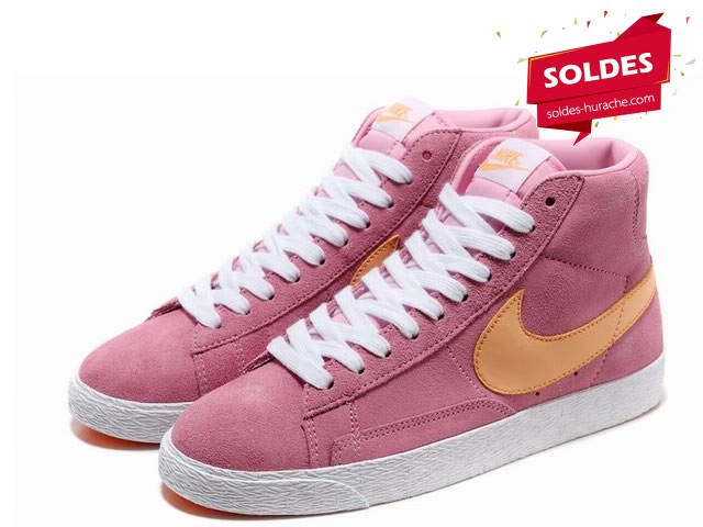 nike rose daim