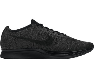 nike flyknit racer noir