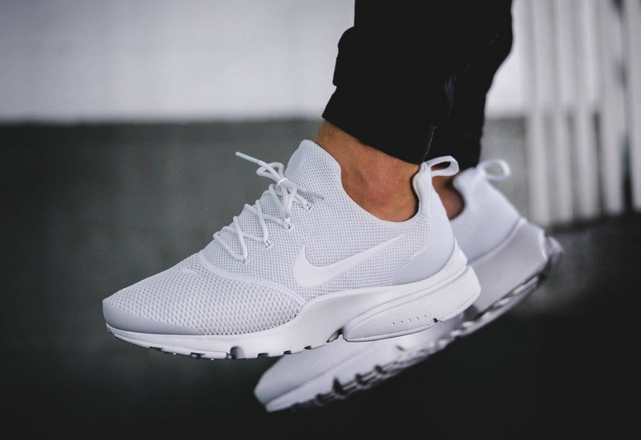 nike presto blanche et noir