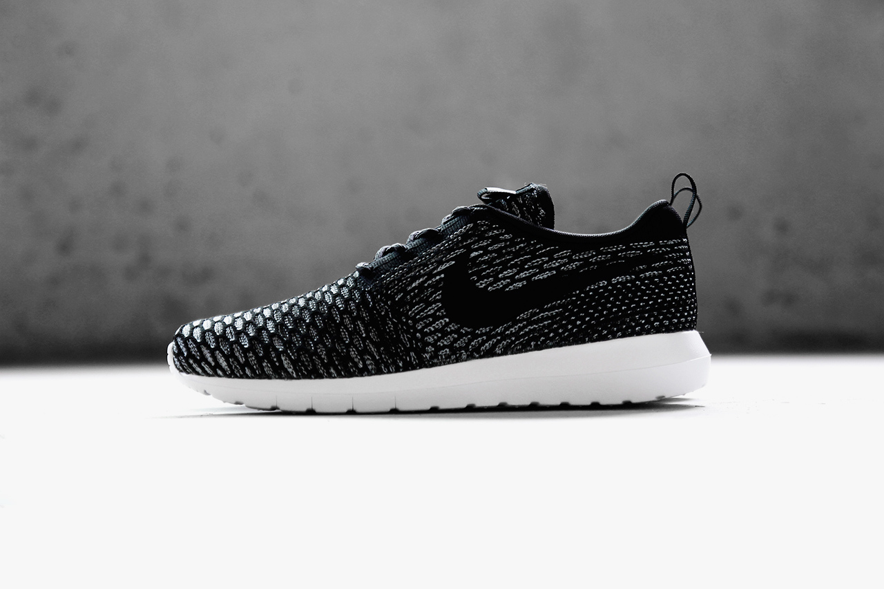 nike flyknit blanche