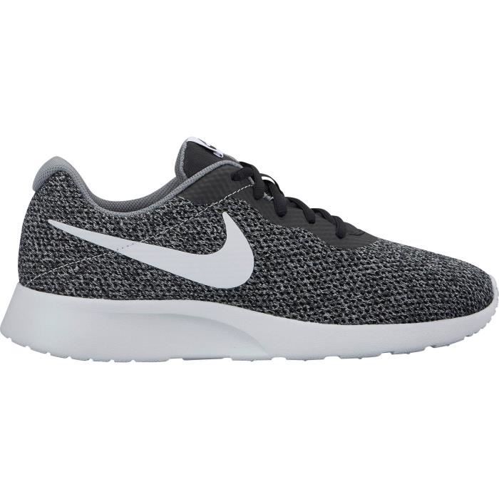 chaussure nike tanjun femme